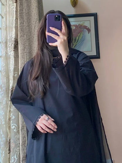 Black T